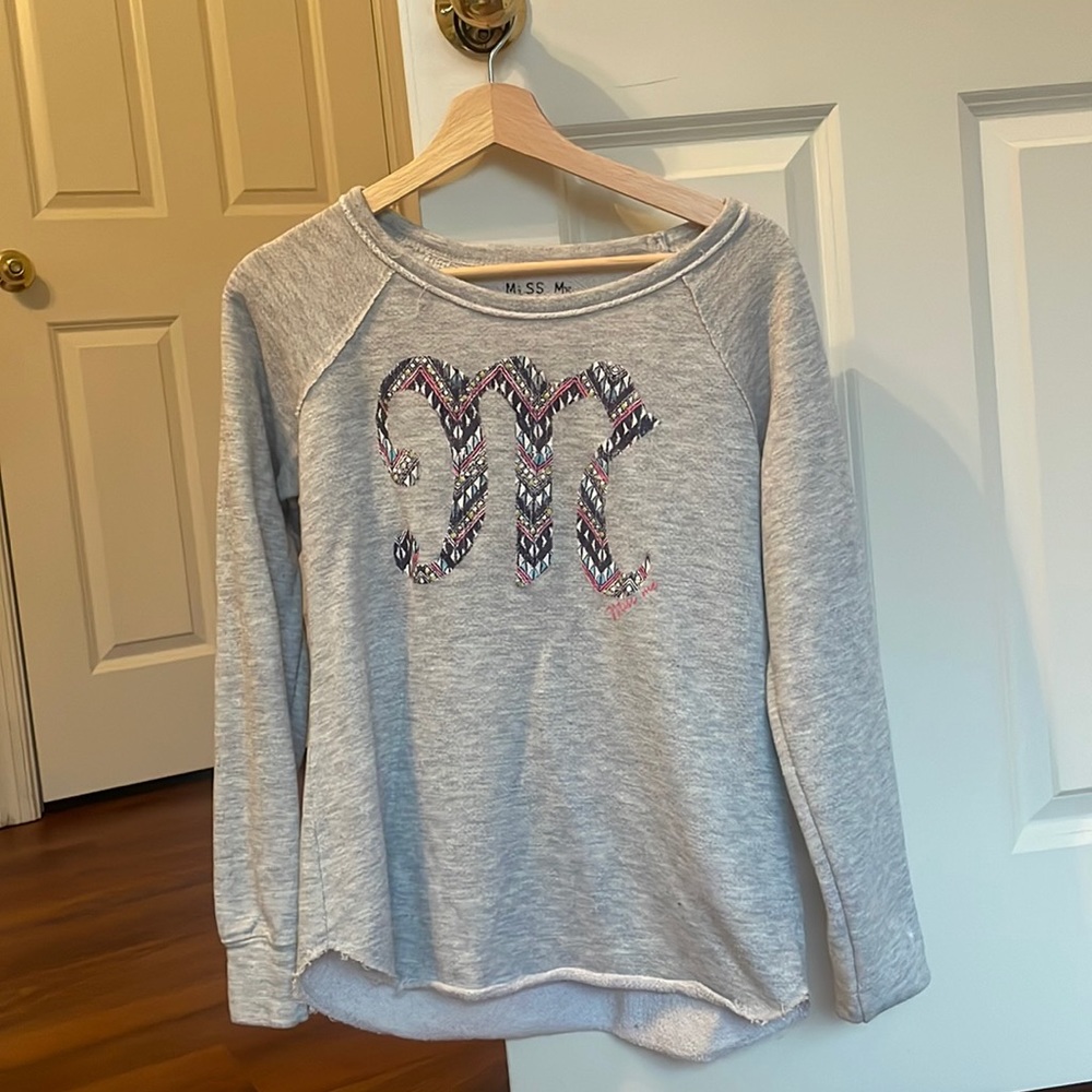 Large grey soft Miss Me sweater